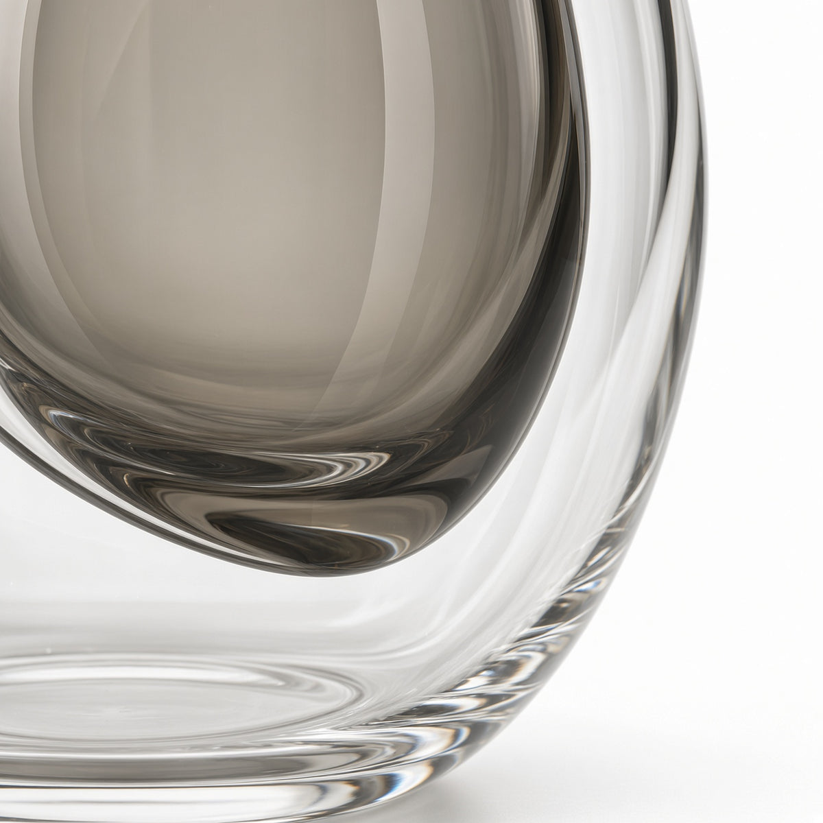 Echo Glass Vase